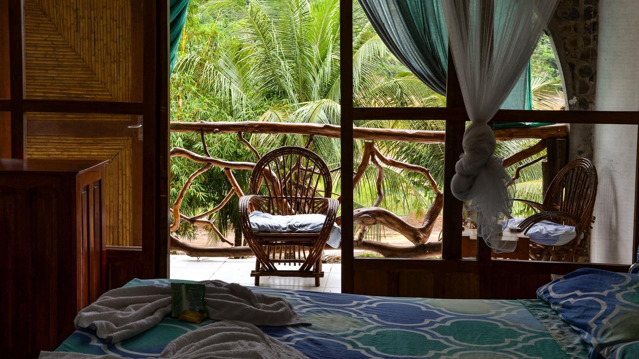 Lobo Hostel - Rurrenabaque (Adults Only) Exterior photo